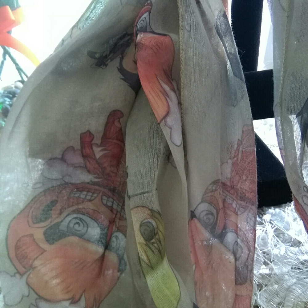 Funny scarf (Attack on Titán)